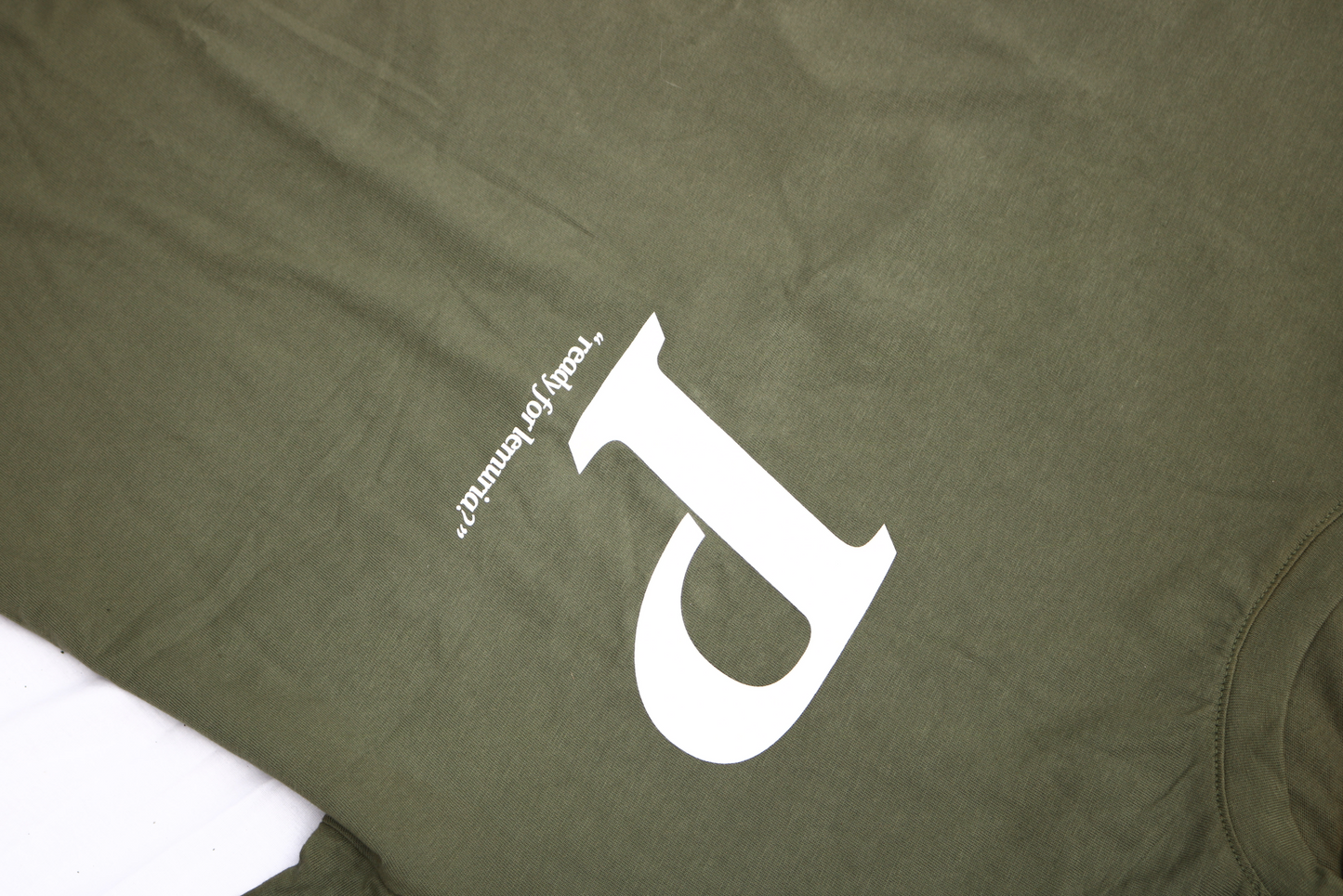 "Olive Lemuria" T-Shirt