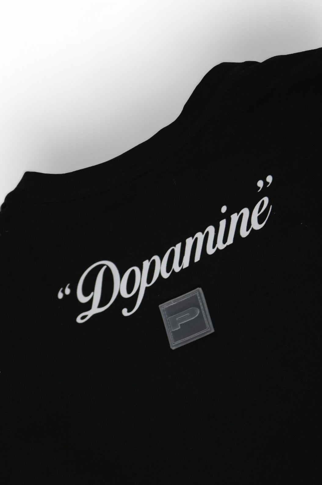 -T-shirt color negro - 100% algodón -Estampados en serigrafia - alta densidad -Sello gel perspective -Diseñado y creado en Medellin,Colombia