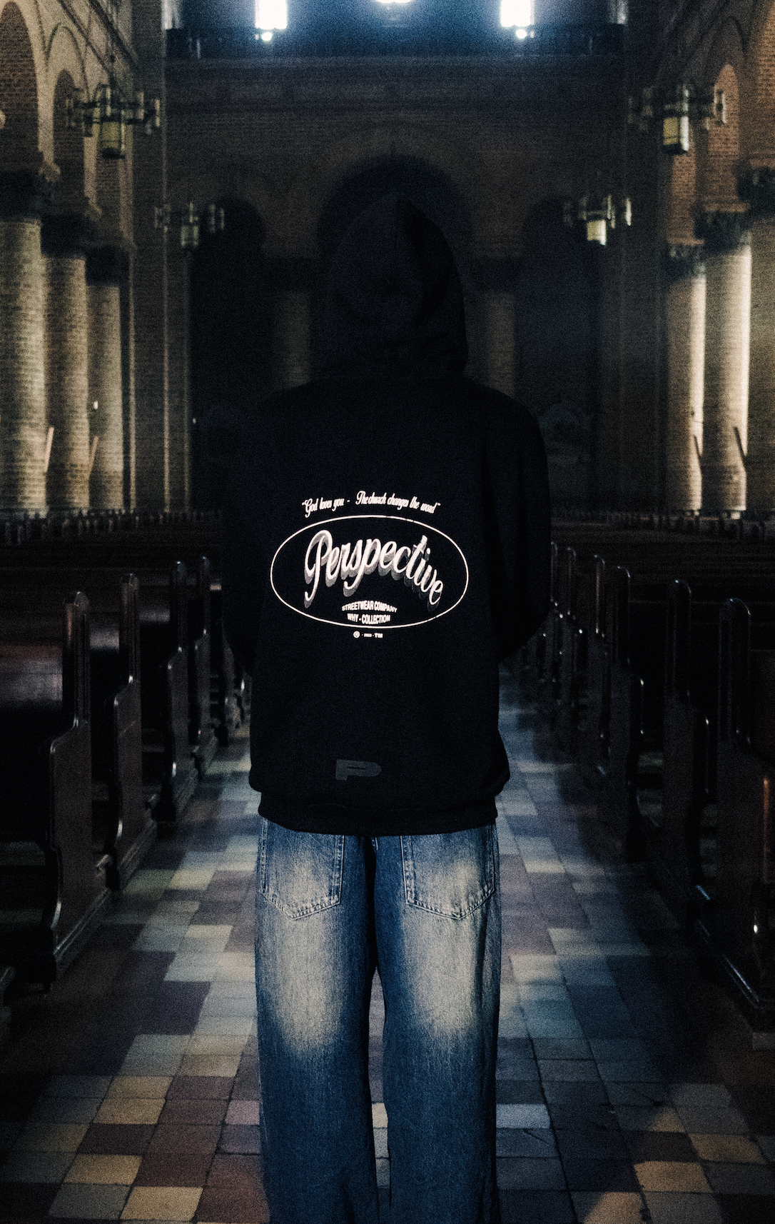 “DIOS TE AMA” hoodie