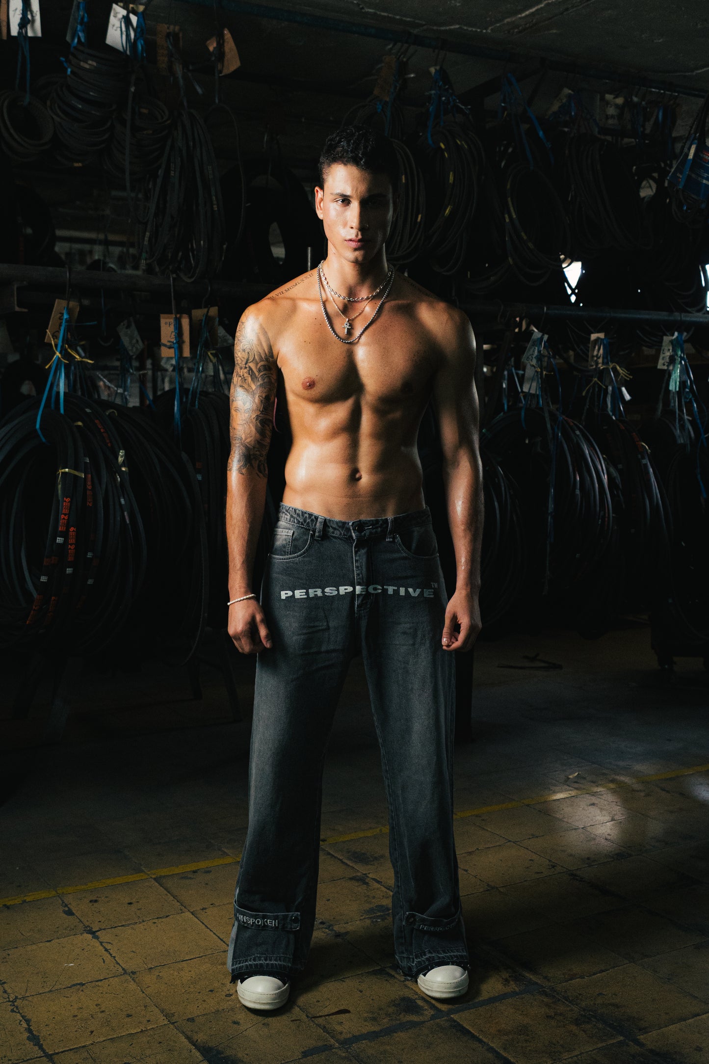 “UNSPOKEN” flair jean
