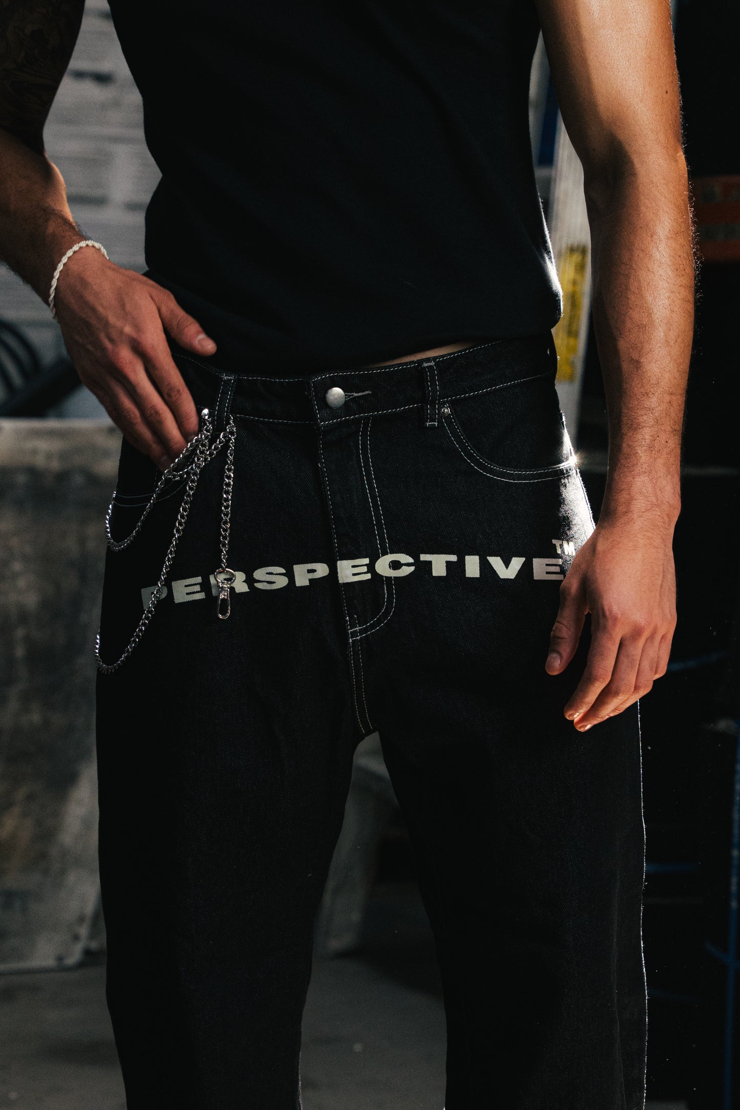 “UNSPOKEN” flair jean (friends & family)