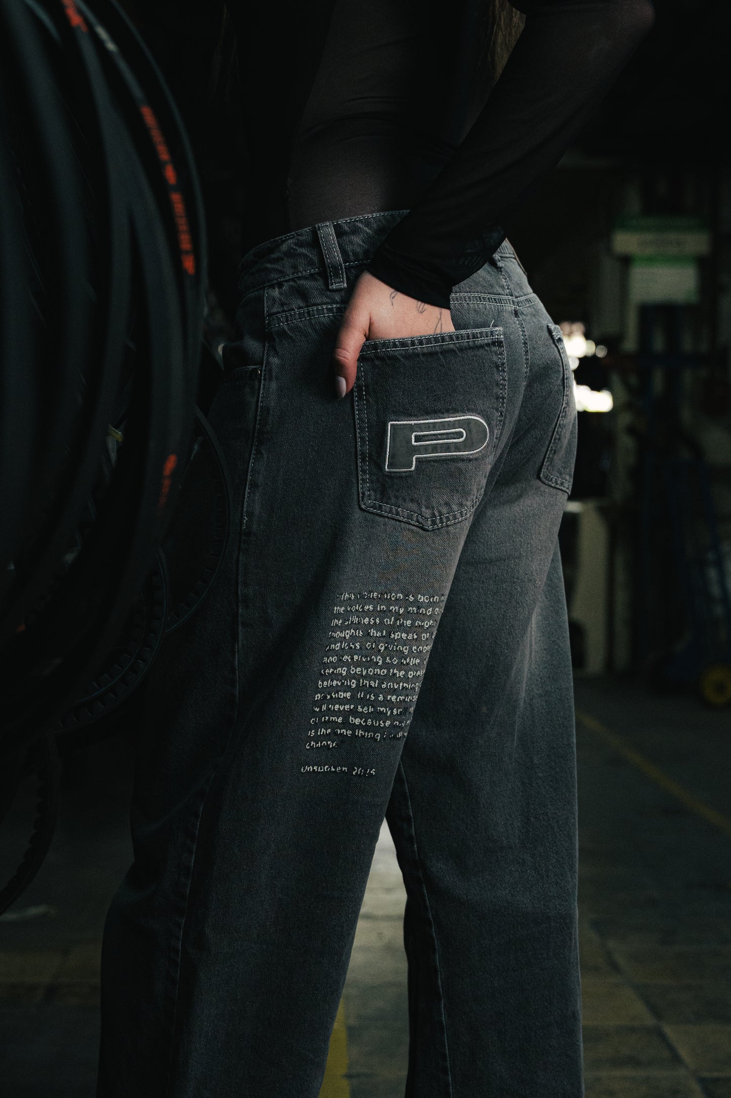 “UNSPOKEN” flair jean
