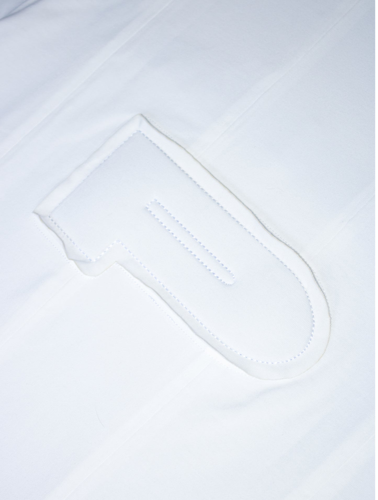 Unbasic White T-Shirt 03